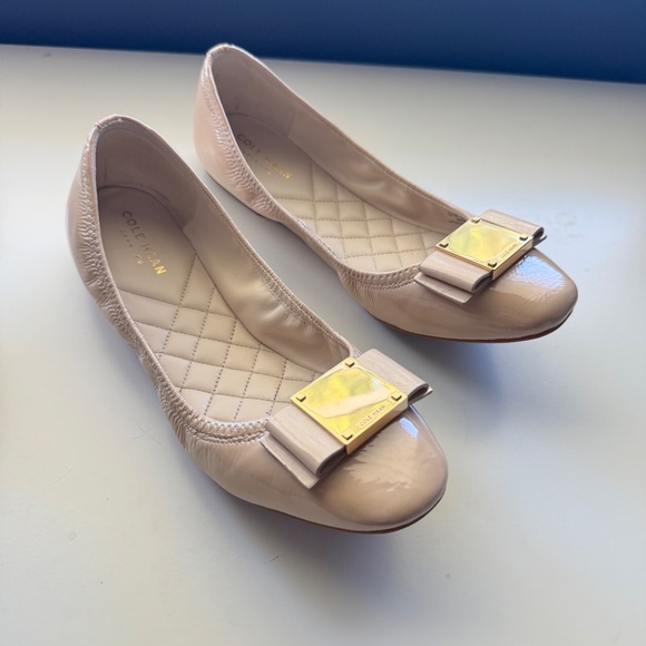 Cole Haan Nude Bow Ballet Flats Size 7.5 - Picture 1 of 6